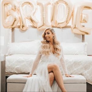 Cinderella robe. For wedding day. Extra small never been worn